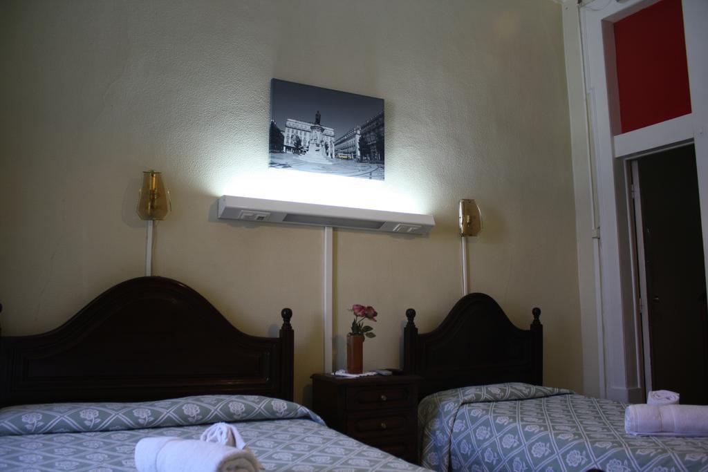 Pensao Residencial Estrela Do Mondego Hotel Lisbon Room photo